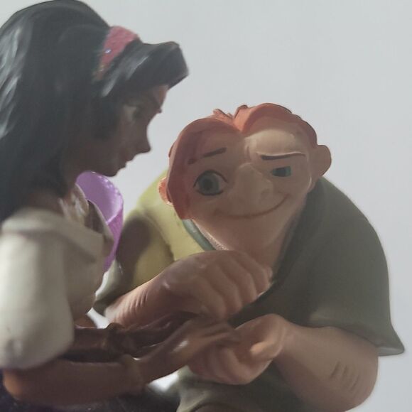 Hunchback of Notre Dame Disney ornament - Picture 2 of 4